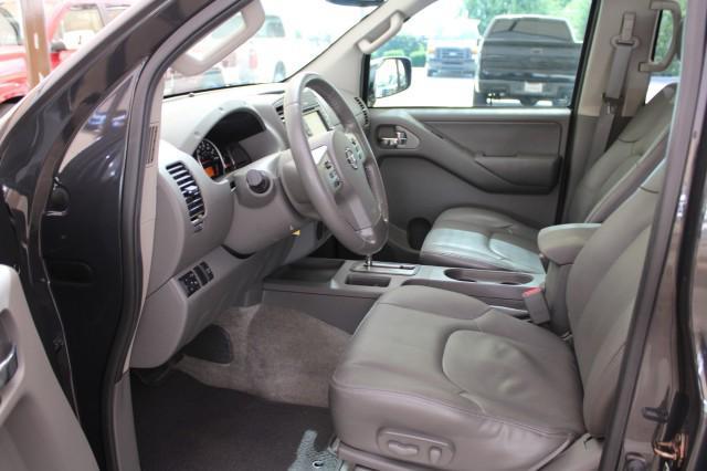 Photo of 2014 Night Armor Nissan Frontier