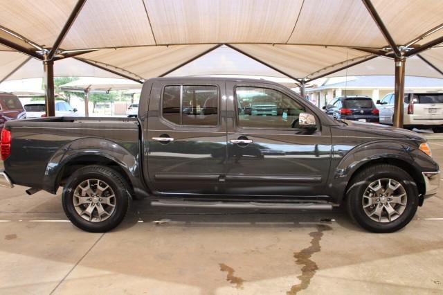 Photo of 2014 Night Armor Nissan Frontier