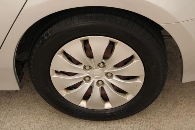 Photo of 2012 Alabaster Silver Metallic Honda Accord