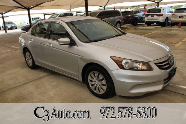 Photo of 2012 Alabaster Silver Metallic Honda Accord