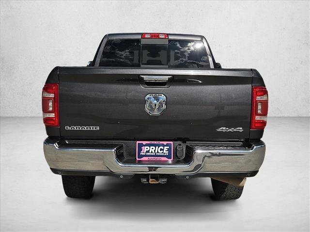 Photo of 2019 Granite Crystal Metallic Clearcoat RAM 2500