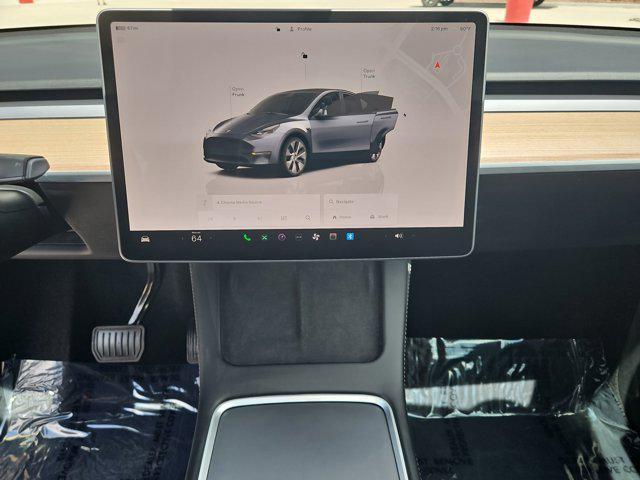 Photo of 2023 Deep Blue Metallic Tesla Model Y