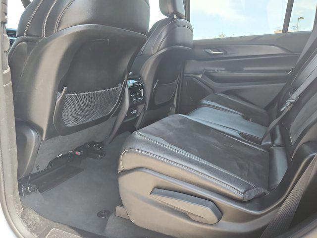 Photo of 2024 Silver Zynith Jeep Grand Cherokee L