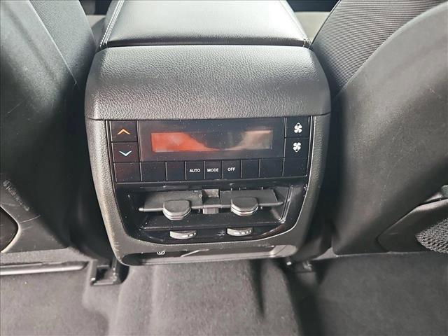 Photo of 2024 Bright White Clearcoat Jeep Grand Cherokee L