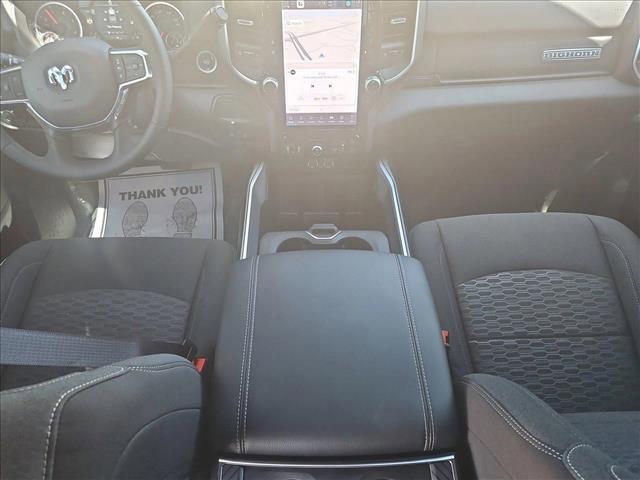 Photo of 2025 Diamond Black Crystal Pearlcoat RAM 2500