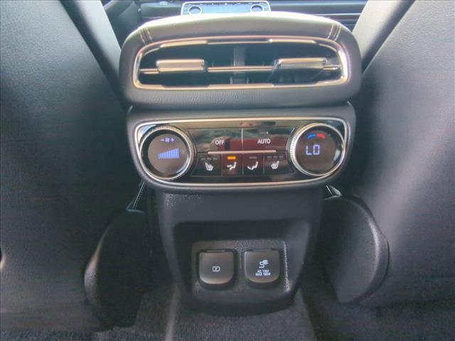 Photo of 2023 Alta White Genesis GV80