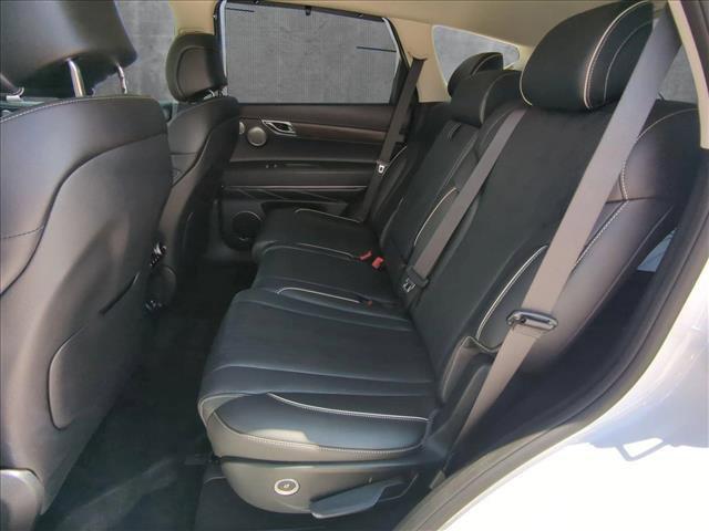 Photo of 2023 Alta White Genesis GV80