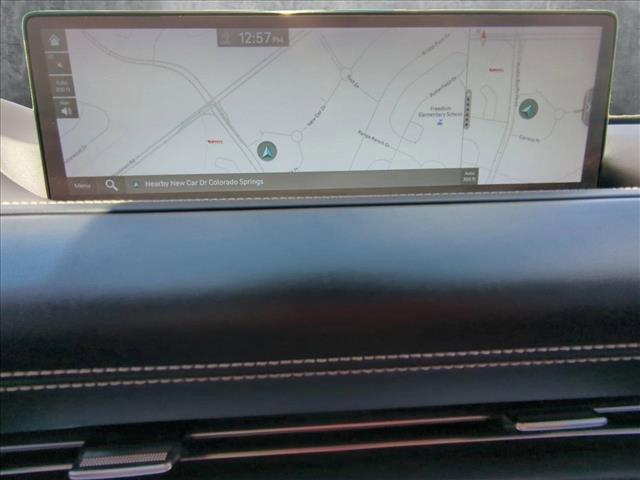 Photo of 2023 Alta White Genesis GV80