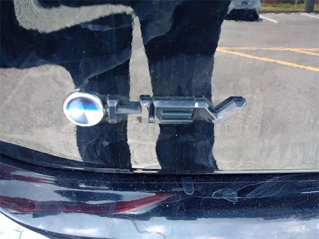 Photo of 2025 Midnight Black Metallic Toyota Camry