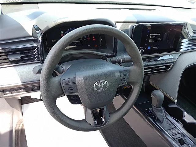 Photo of 2025 Midnight Black Metallic Toyota Camry