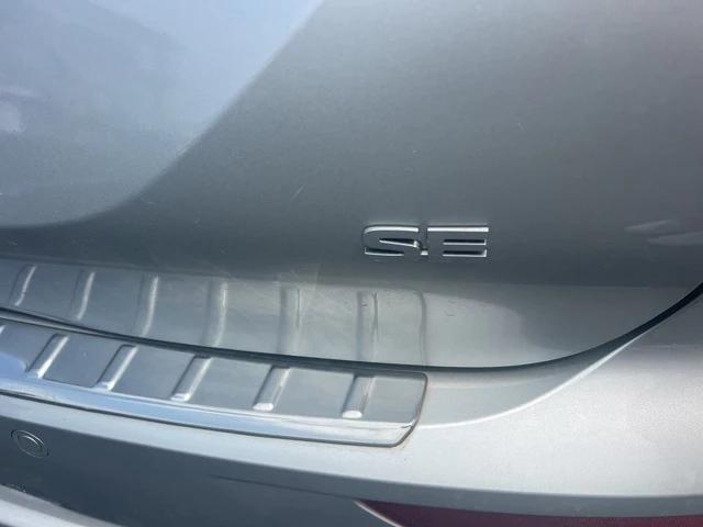 Photo of 2022 Alloy Silver Mitsubishi Outlander