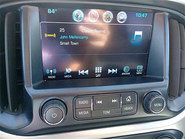 Photo of 2016 Red Rock Metallic Chevrolet Colorado