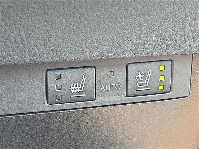 Photo of 2025 Caviar Lexus ES 350