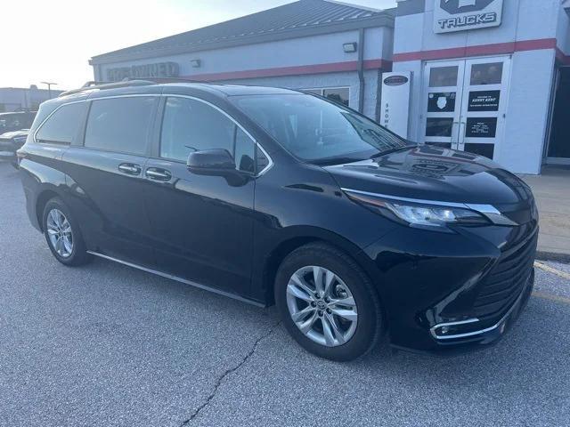 2023 Toyota Sienna