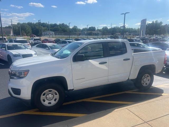 Photo of 2018 Summit White Chevrolet Colorado