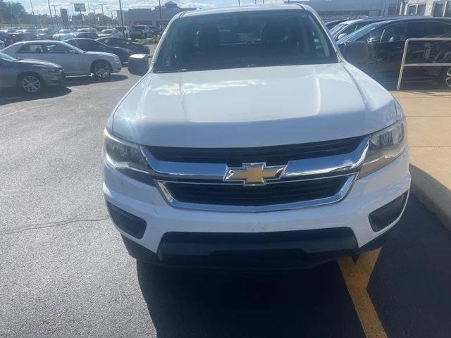 Photo of 2018 Summit White Chevrolet Colorado