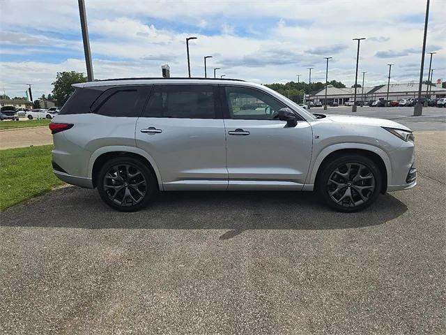 Photo of 2025 Celestial Silve Lexus TX 500h