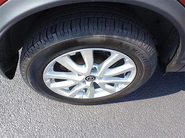 Photo of 2021 Scarlet Ember Tintcoat Nissan Rogue Sport