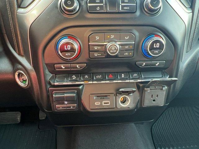 Photo of 2020 Silver Ice Metallic Chevrolet Silverado 1500