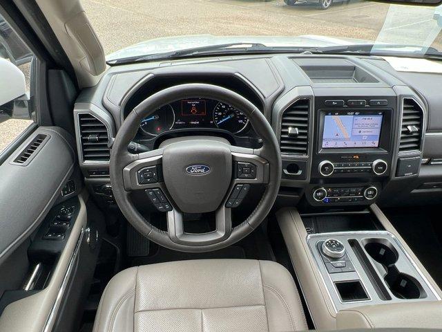 Photo of 2019 White Ford Expedition
