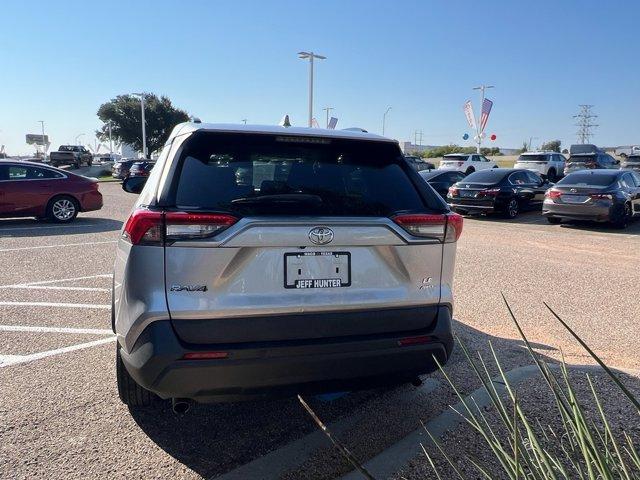 Photo of 2020 Silver Toyota RAV4