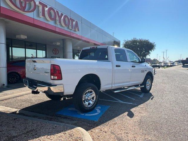 Photo of 2014 Bright White Clearcoat RAM 2500