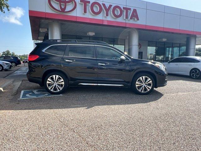 Photo of 2019 Crystal Black Pearl Subaru Ascent