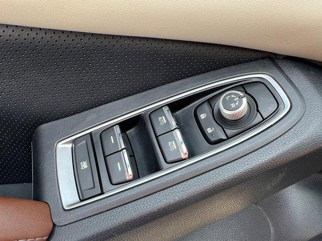 Photo of 2019 Crystal Black Pearl Subaru Ascent