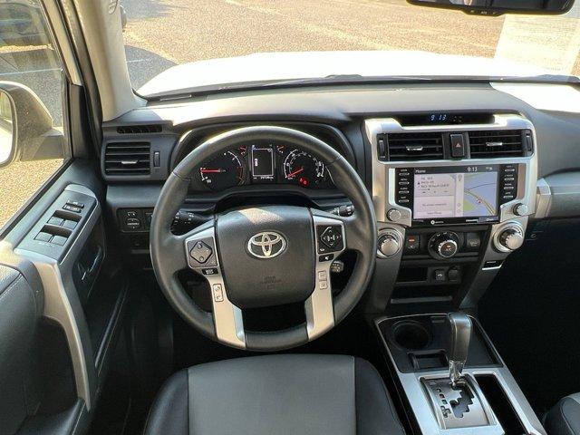 Photo of 2020 Super White Toyota 4Runner