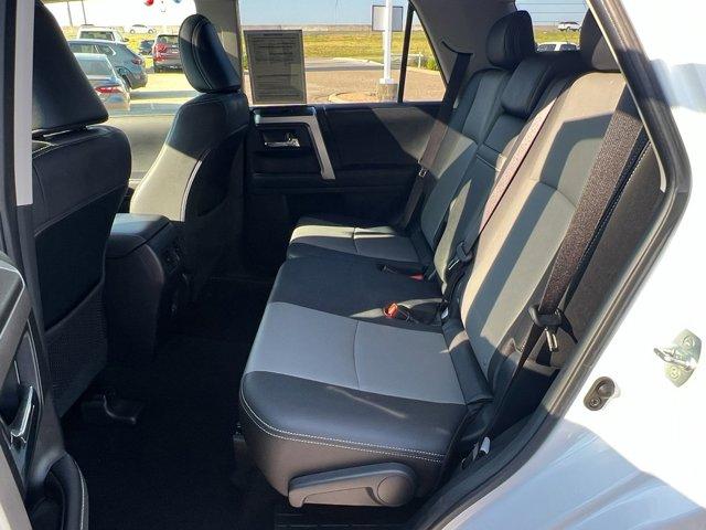 Photo of 2020 Super White Toyota 4Runner