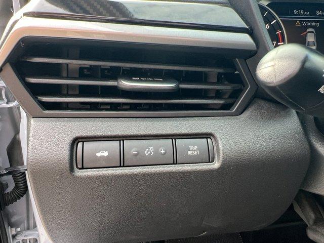 Photo of 2024 Gray Sky Pearl Nissan Altima