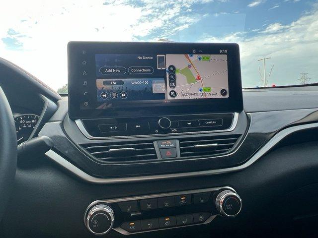 Photo of 2024 Gray Sky Pearl Nissan Altima