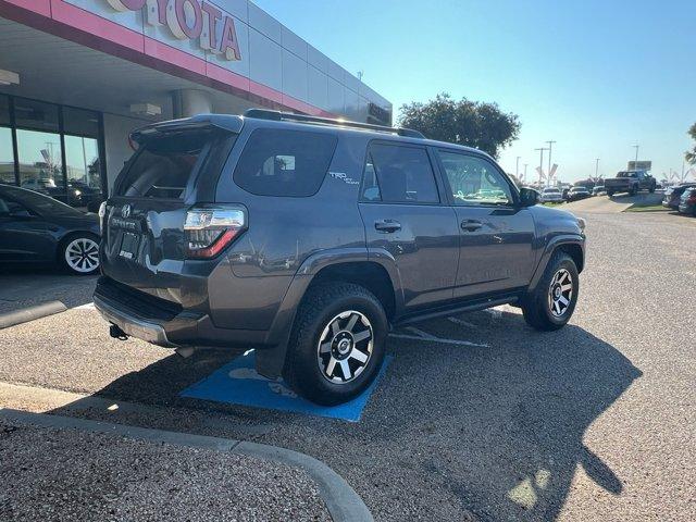 Photo of 2021 Gray Toyota 4Runner