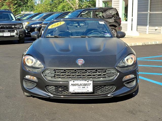 Photo of 2017 Grigio Moda Meteor Gray FIAT 124 Spider