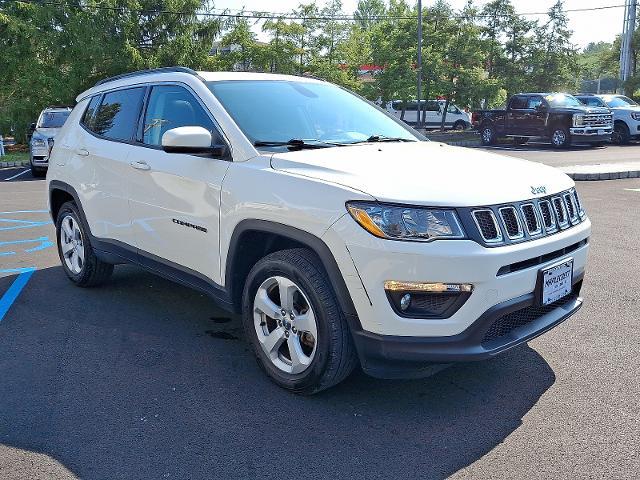 Photo of 2020 White Clearcoat Jeep Compass