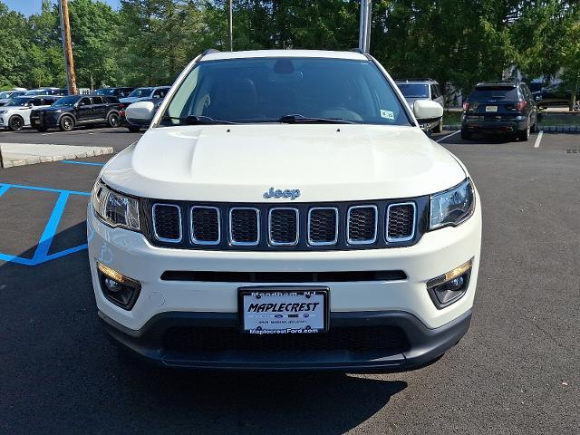 Photo of 2020 White Clearcoat Jeep Compass