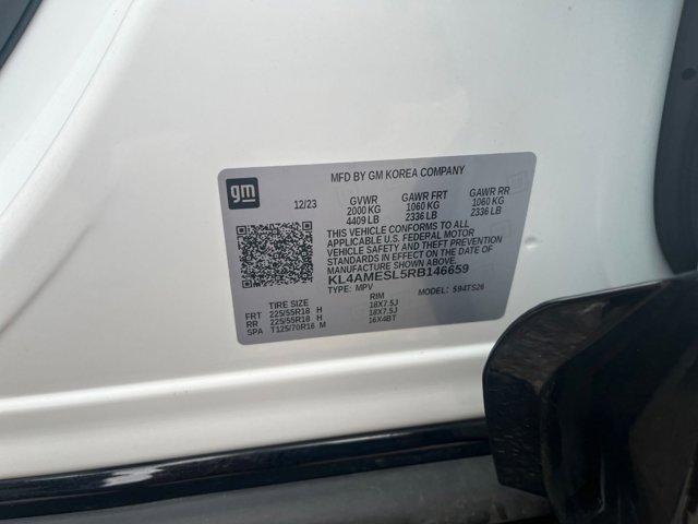 Photo of 2024 Summit White Buick Encore GX