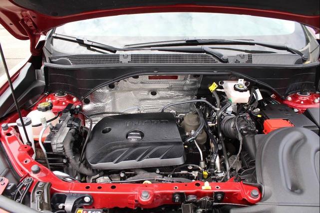 Photo of 2023 Cinnabar Metallic Buick Encore GX