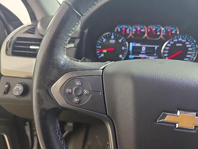 Photo of 2019 Summit White Chevrolet Tahoe