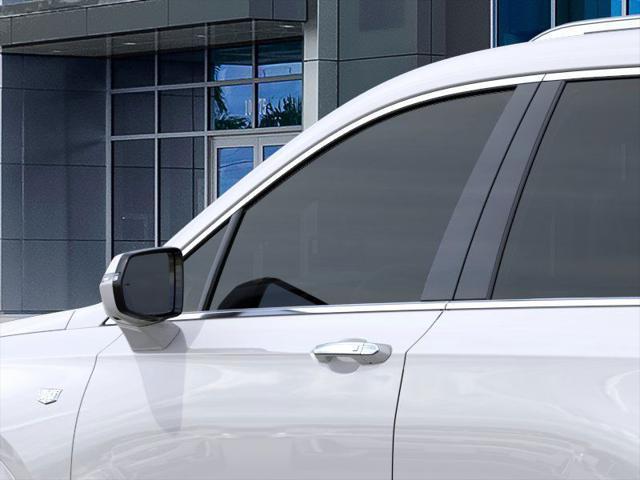 Photo of 2025 Crystal White Tricoat Cadillac XT6
