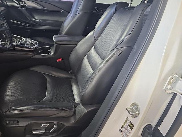 Photo of 2018 Snowflake White Pearl Mica Mazda CX-9