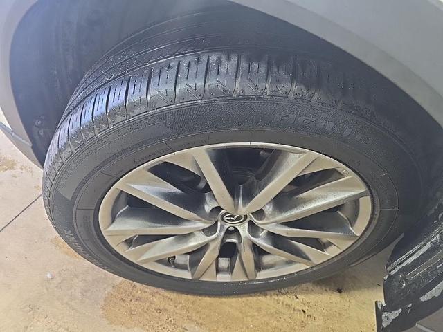 Photo of 2018 Snowflake White Pearl Mica Mazda CX-9