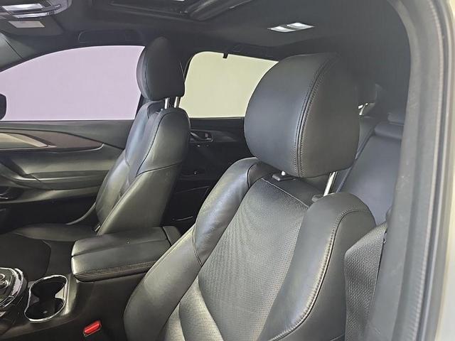 Photo of 2018 Snowflake White Pearl Mica Mazda CX-9