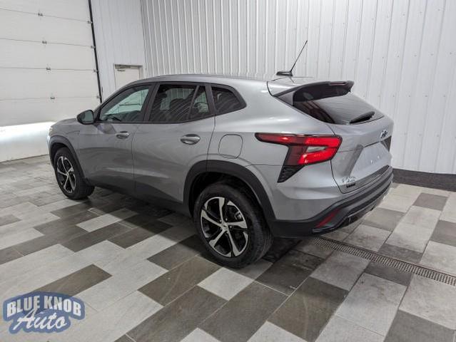 Photo of 2024 Sterling Gray Metallic Chevrolet Trax