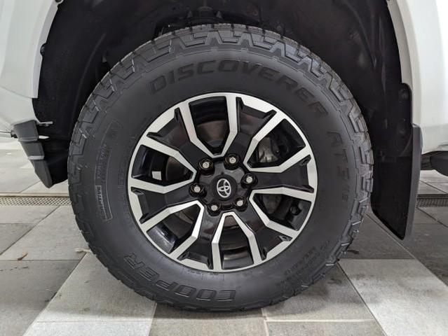 Photo of 2021 Wind Chill Pearl Toyota Tacoma
