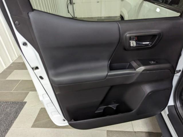 Photo of 2021 Wind Chill Pearl Toyota Tacoma