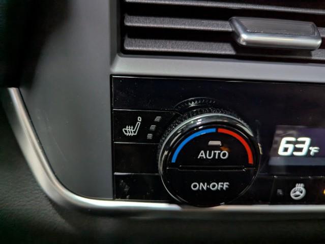 Photo of 2025 Brilliant Silver Metallic Nissan Rogue