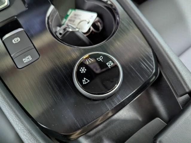 Photo of 2025 Brilliant Silver Metallic Nissan Rogue