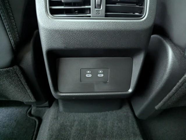 Photo of 2025 Brilliant Silver Metallic Nissan Rogue