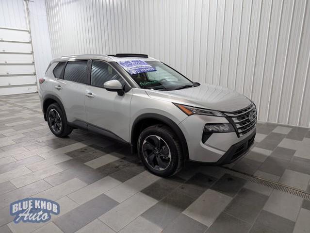 Photo of 2025 Brilliant Silver Metallic Nissan Rogue